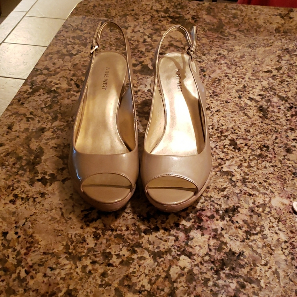 Shoes, necklaces and earrings, bracelets, earrings
